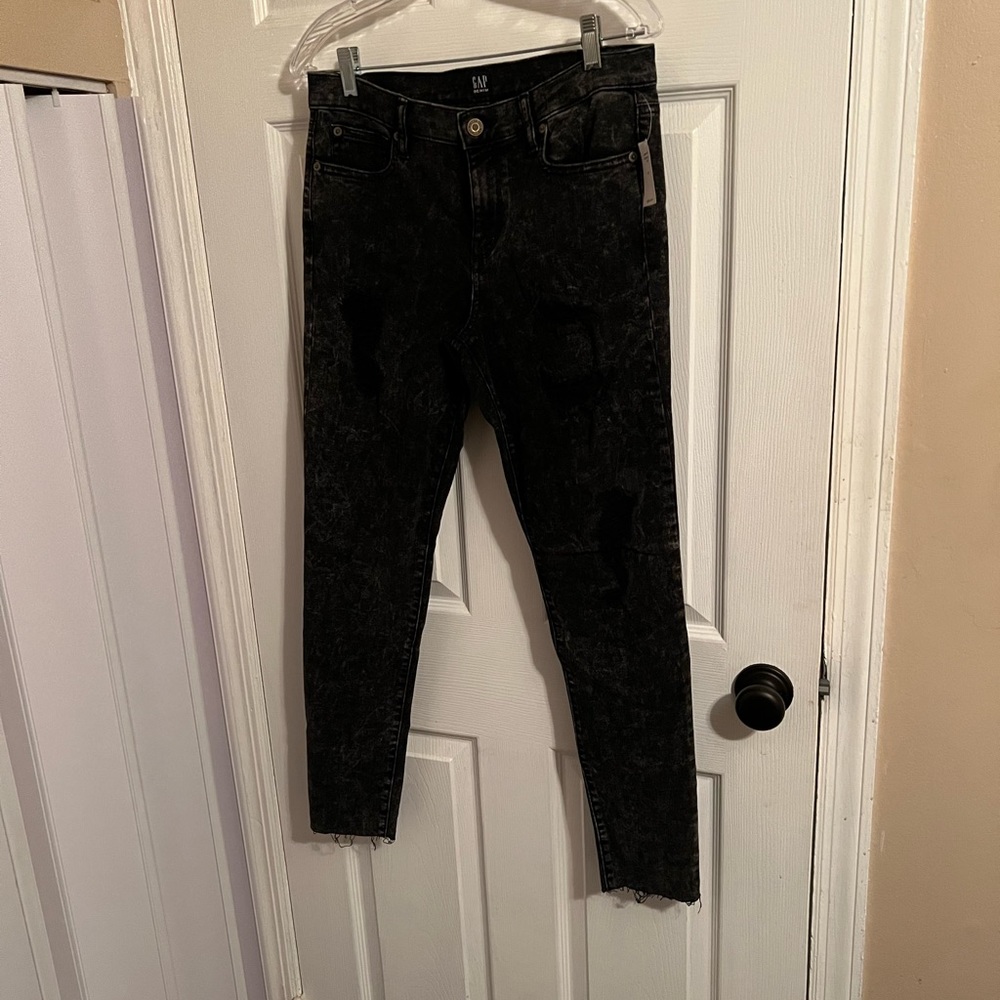Brand New Gap Distressed Jeans